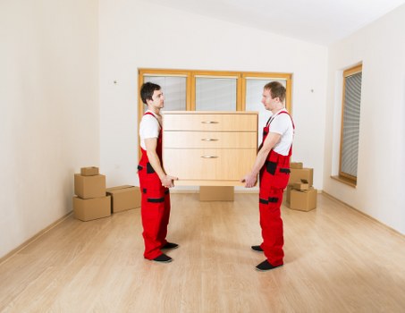 Team protecting property during a moving assessment